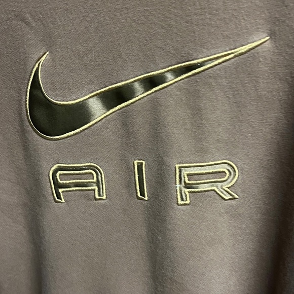 Nike Men's Crewneck Sweater in Brown XL - Picture 2 of 4